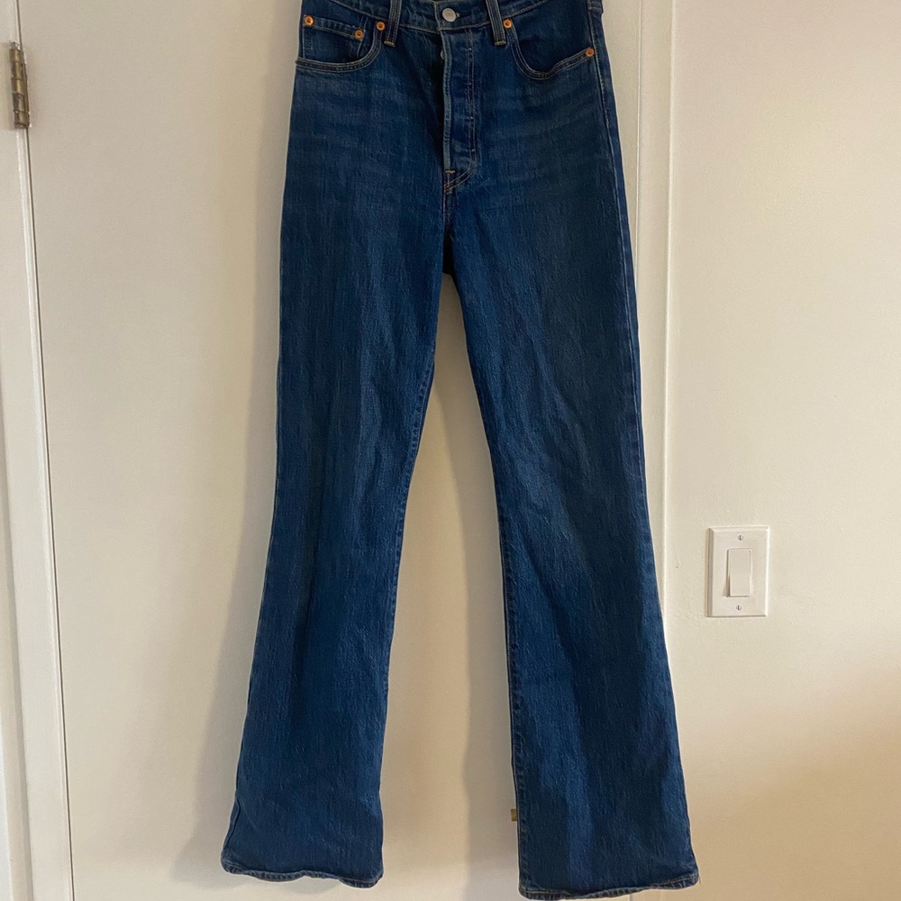 Levi’s Ribcage Bootcut Jeans